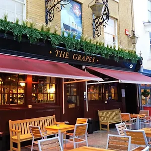 https://the-grapes-inn.bournemouth-hotels.org